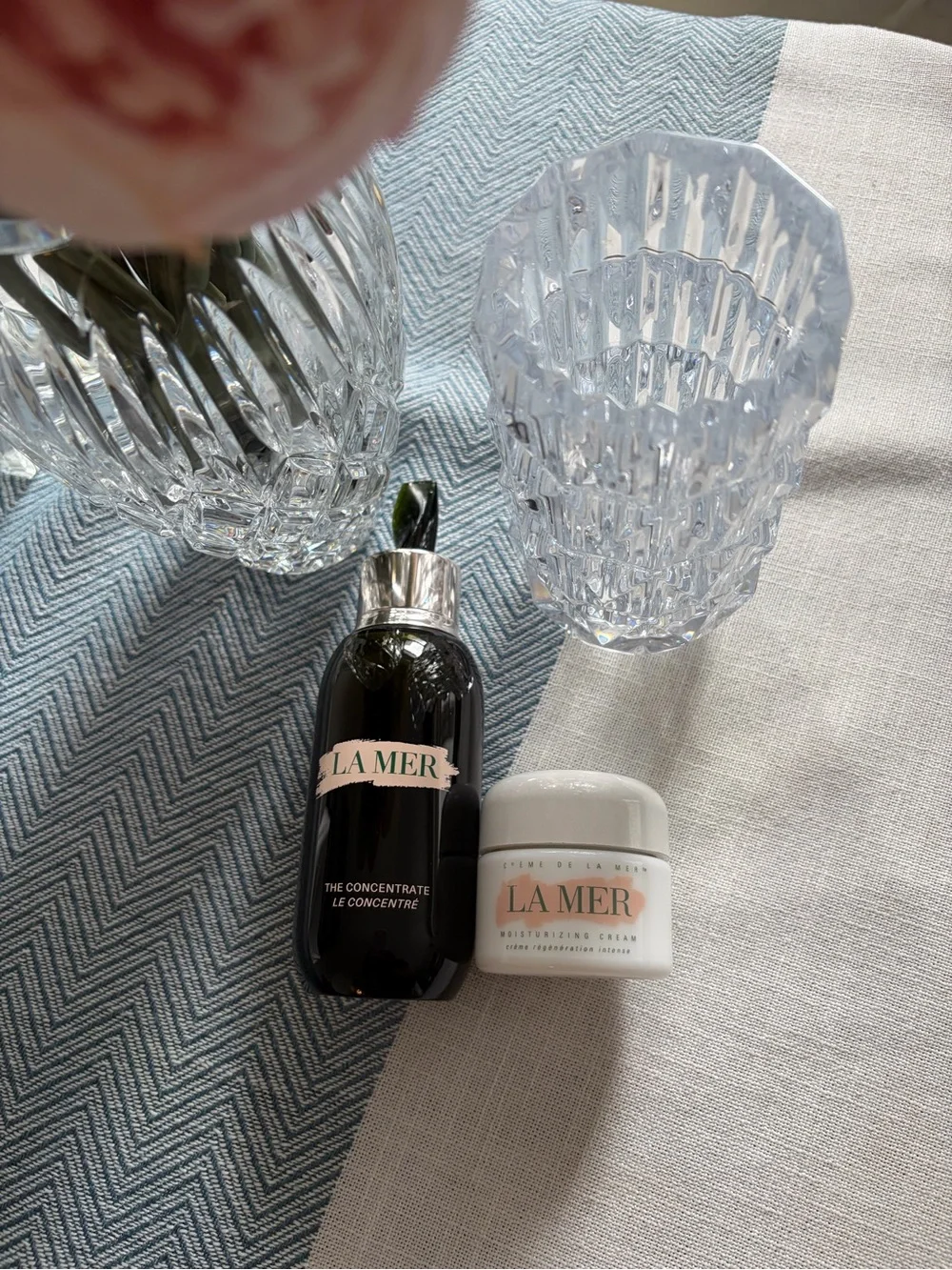 La Mer lamer bottle jar containers the concentrate & cream